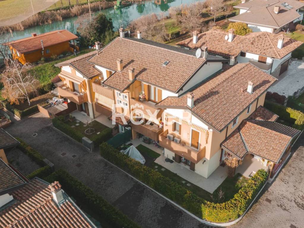 Appartamento a Aquileia in Vicolo Vincenzo Joppi, 12 - Foto 3