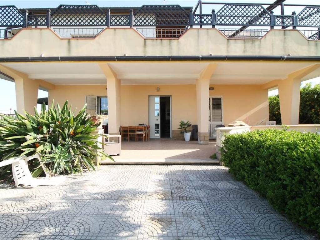 Villa a Melilli in Viale Edoardo Garrone - Foto 2
