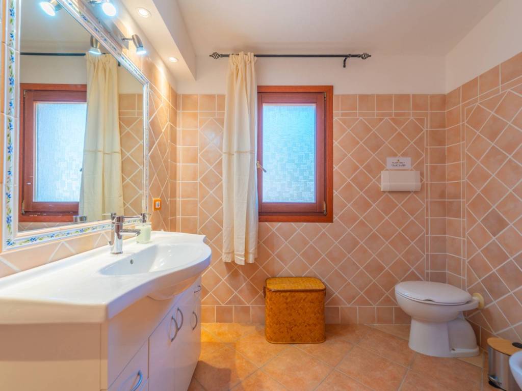 Appartamento a Loiri porto san paolo in Via del Sole - Foto 2
