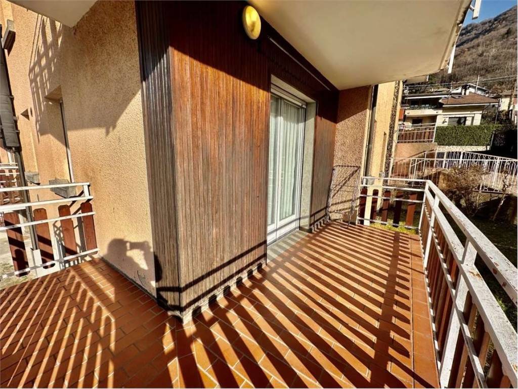 Appartamento a Introbio in via vittorio emanuele , 27 - Foto 4