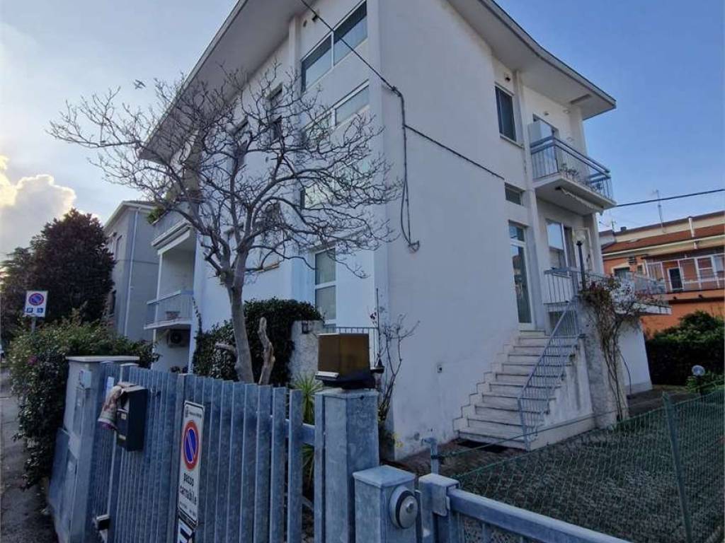 Casa indipendente a Rimini - Foto 3