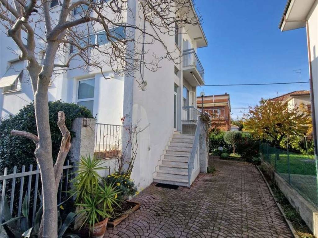 Casa indipendente a Rimini - Foto 4