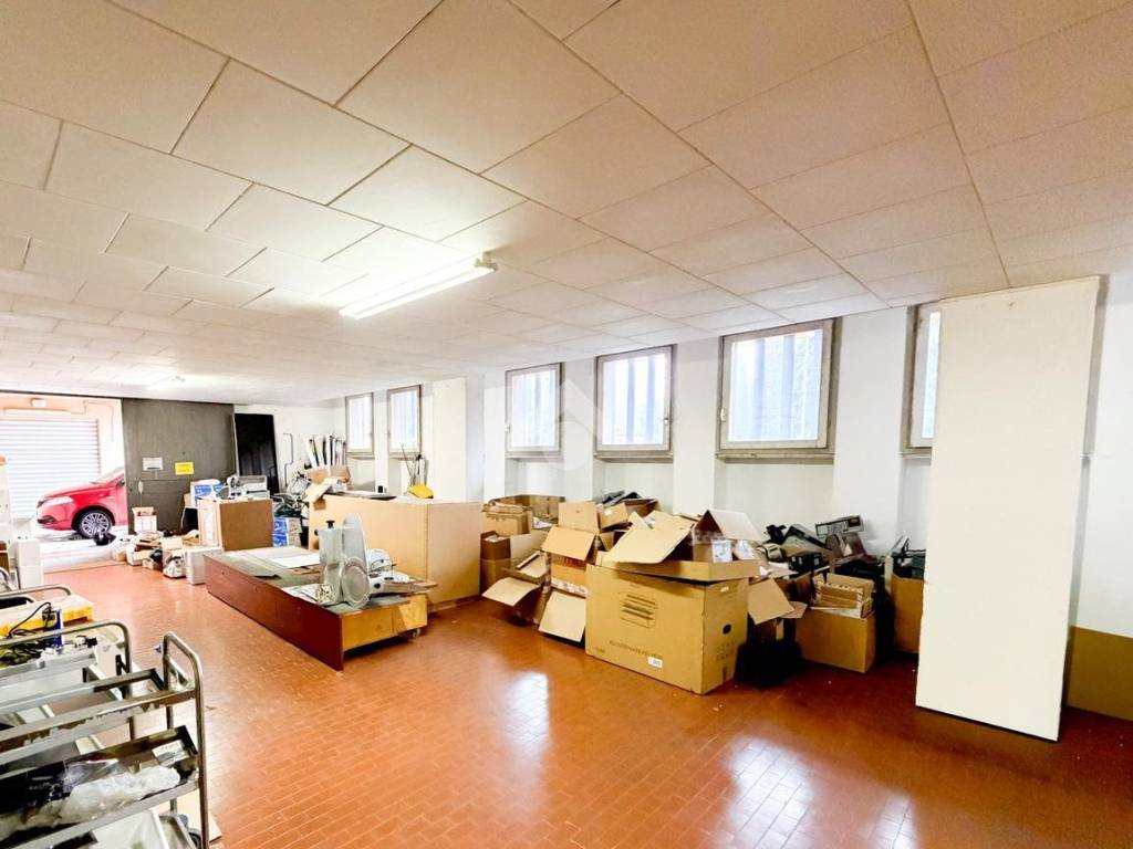 Immobile a Lecco in Via Pozzoli, 6 - Foto 4