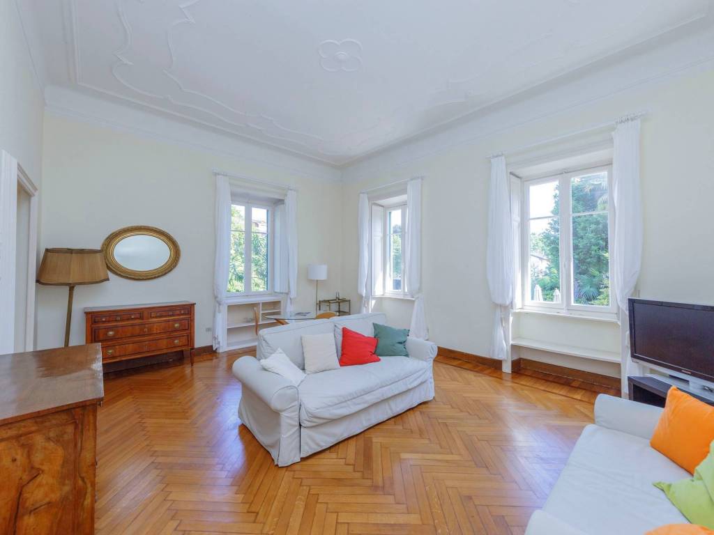 Appartamento a Verbania in via Marco de Marchi, 45 - Foto 2