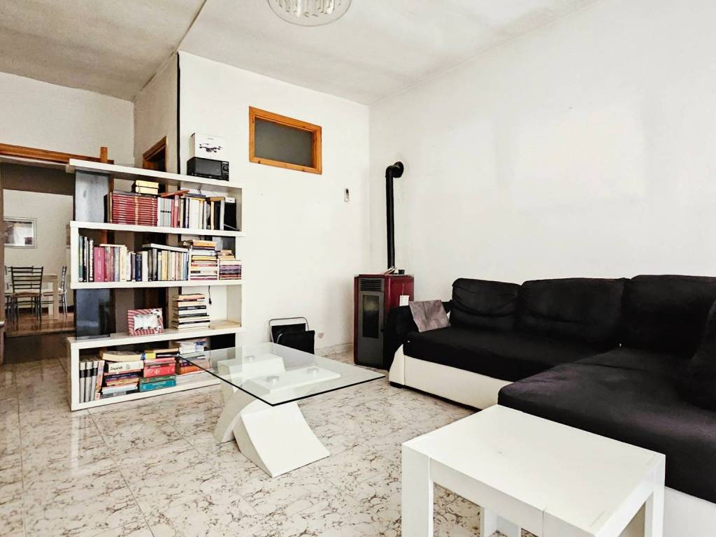 Appartamento a Sassari in Via Ospizio Cappuccini, 3 - Foto 2