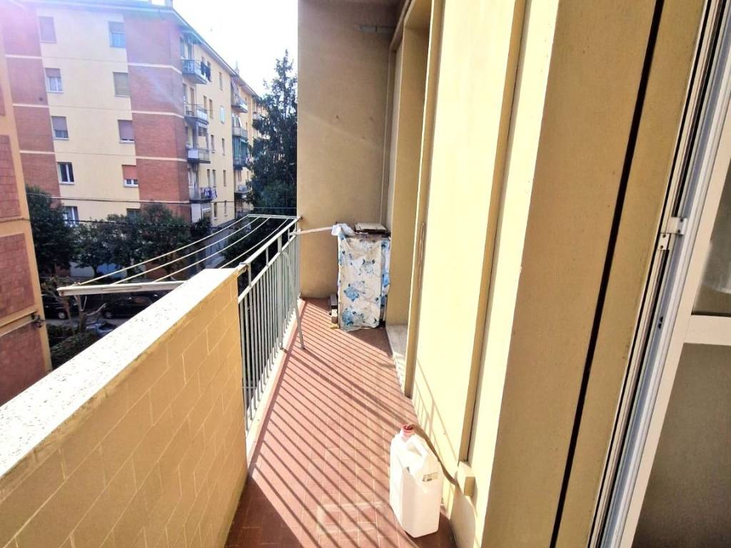 Appartamento a Bologna in Via Tomaso Giovanni Albinoni - Foto 3