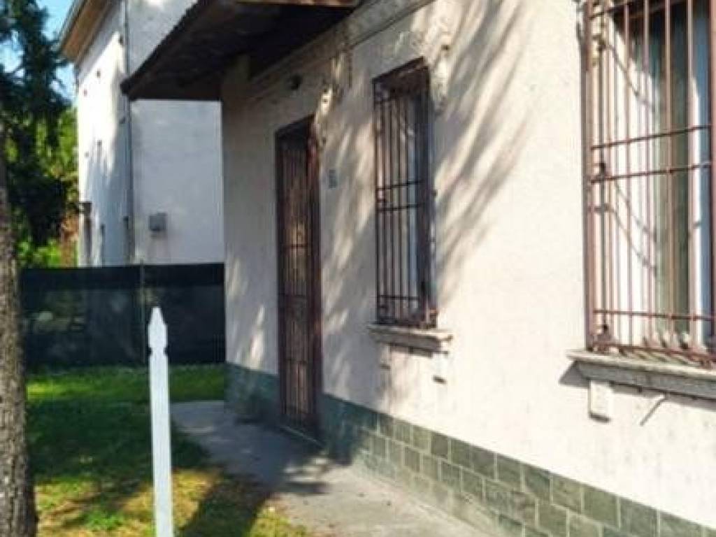 Villa a Conselice in Via Selice, 345 - Foto 2