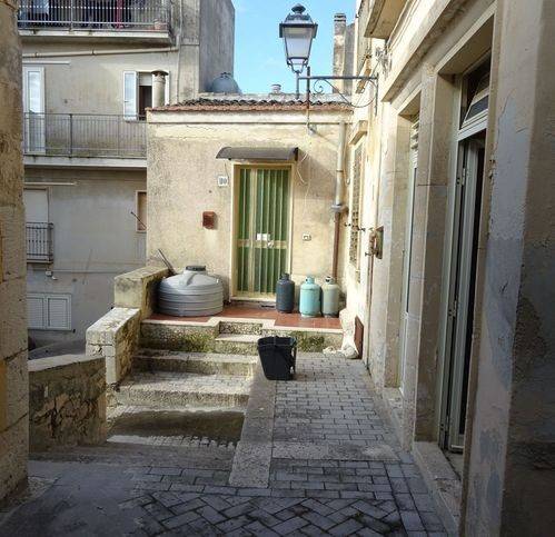 Villa a Modica in Via Celso 108 - Foto 3