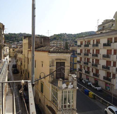 Appartamento a Modica in Via Carlo Papa 114 - Foto 5