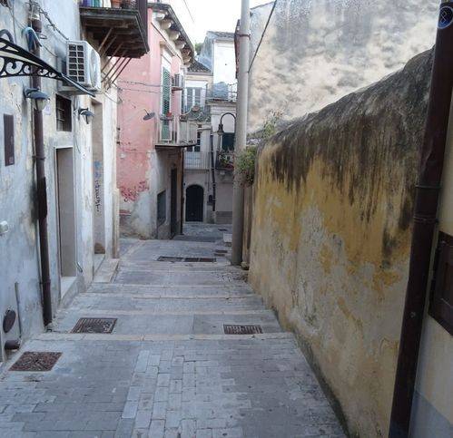 Villa a Modica in Via Clemente Grimaldi 58 - Foto 2