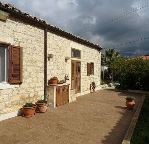 Villa a Modica in Via San Bartolo Addolorata 7 - Foto 4