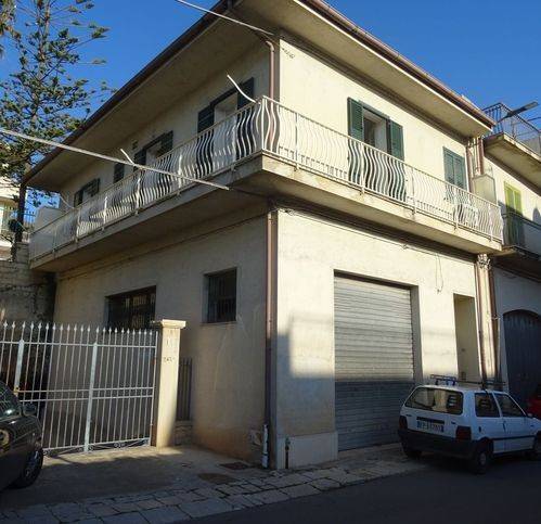 Villa a Modica in Via Roma 243 - Foto 3