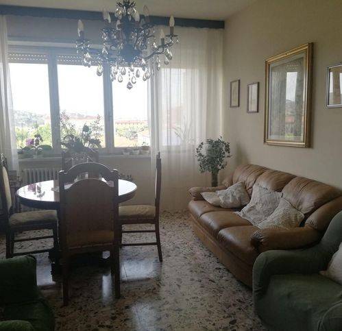 Appartamento a Piombino in Via Generale Tellini - Foto 2