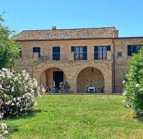 Villa a Appignano del tronto in Contrada Montecalvo - Foto 3
