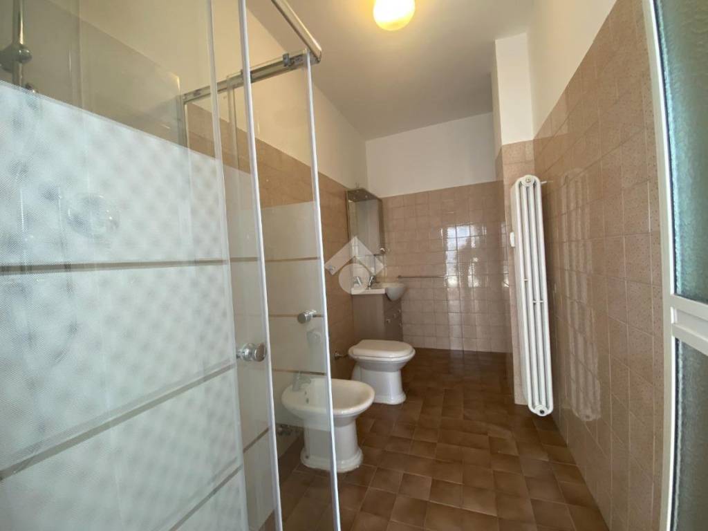 Appartamento a Grugliasco in Via Michelangelo - Foto 5