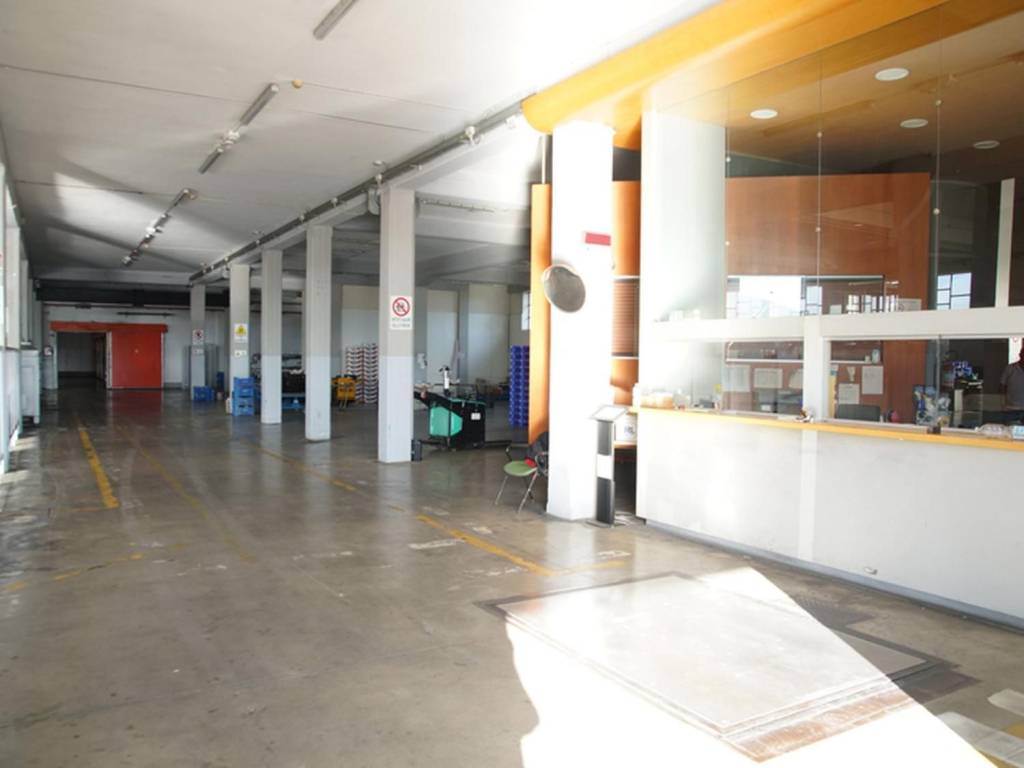 Immobile a Fondi in Via Antonio Salandra, 04022 Fondi LT, Italia - Foto 4