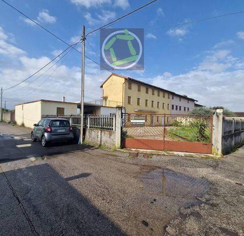 Casa indipendente a Cordenons in Via Arbisuolis 32 - Foto 4