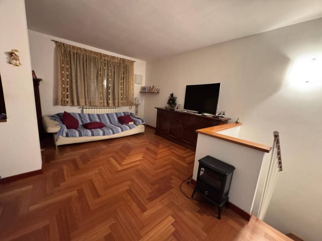 Villa a Ameglia in Via Pisanello, 29 - Foto 2