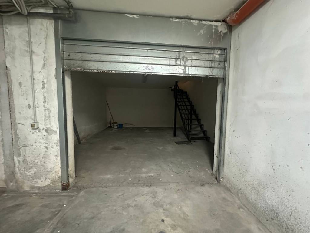 Box / garage a Acerra in Via Del Pennino, 23 - Foto 2