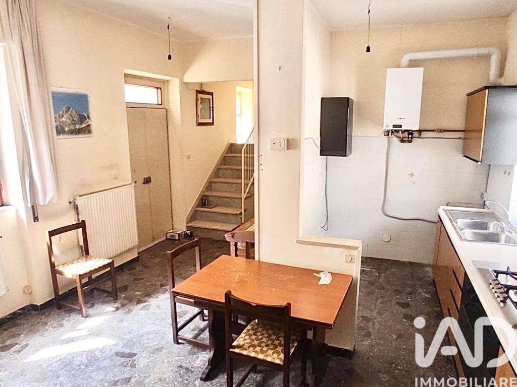 Villa a Isola del gran sasso d'italia in Via Via pratogrande - Foto 4