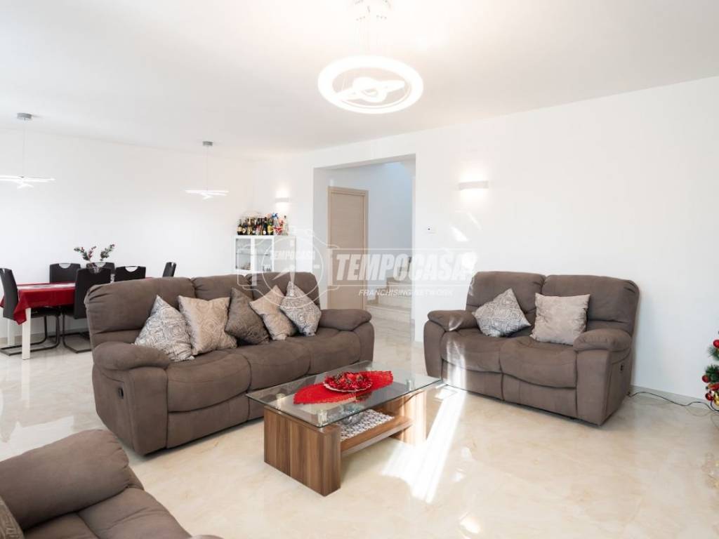 Casa indipendente a Rovigo in Via Giovanni Pozzato 78 - Foto 4