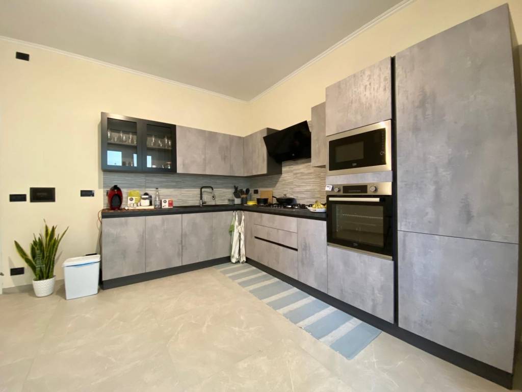 Appartamento a Ciriè in Via Trieste, 40 - Foto 3