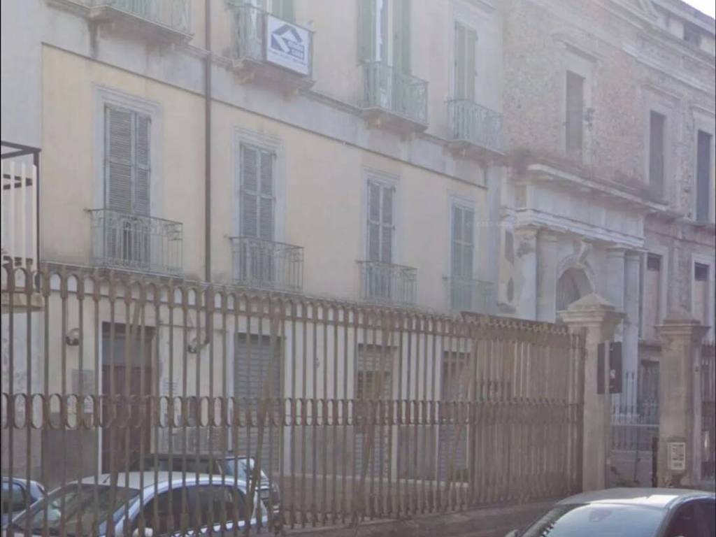 Appartamento a Crotone in Largo Umberto I, 16 - Foto 2