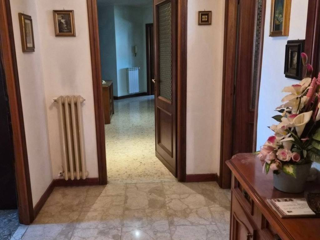 Appartamento a Frosinone in Piazza Caduti di Via Fani, snc - Foto 4