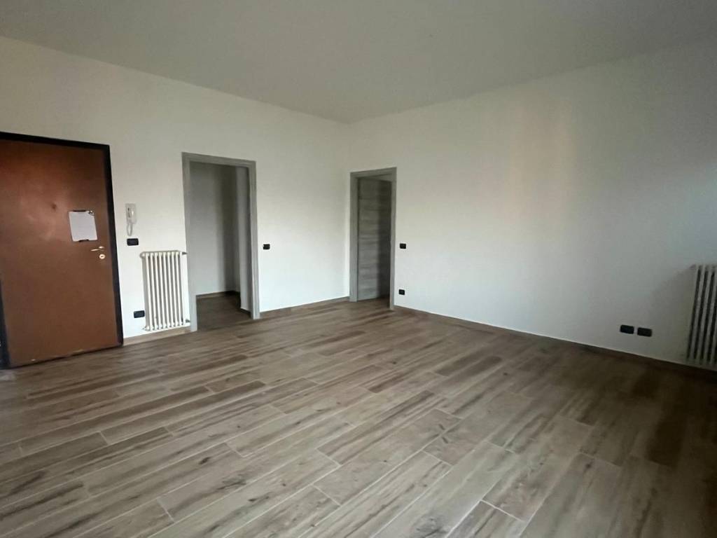 Appartamento a Mozzate in Via Ugo Foscolo, 1 - Foto 2