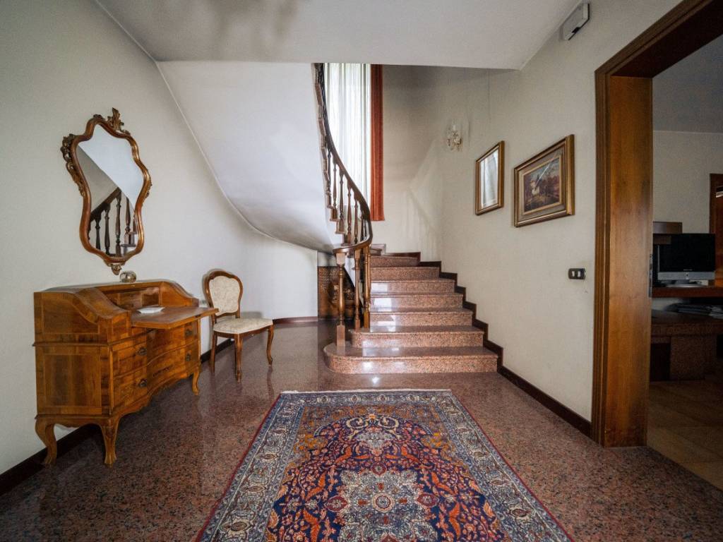 Villa a Arzignano in Via Giacomo Leopardi 10 - Foto 3