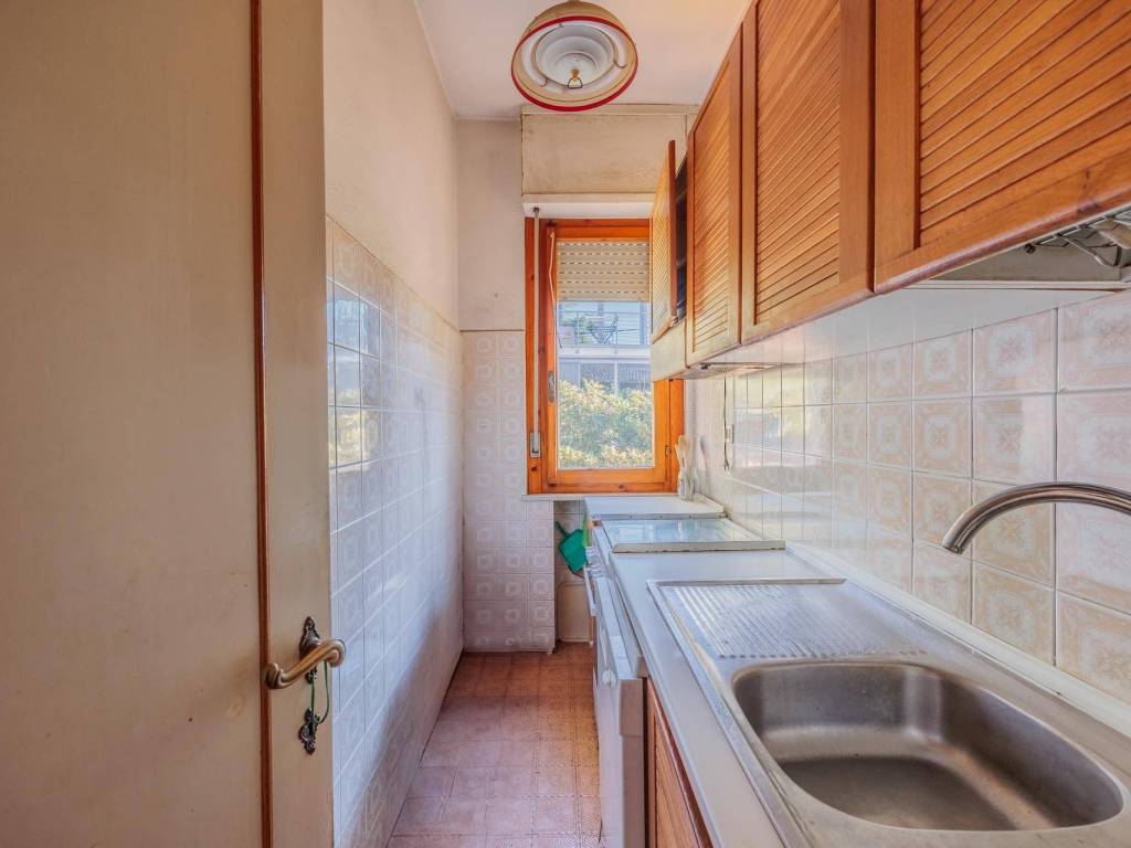 Villa a Poggibonsi in Via Michelangelo - Foto 4