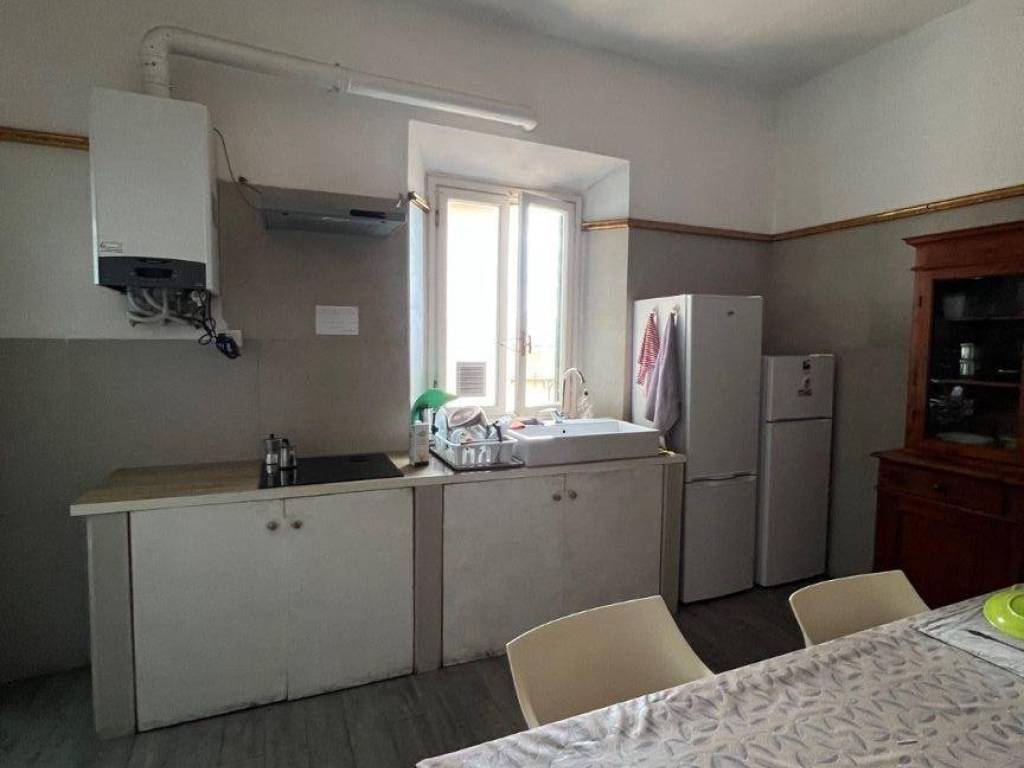 Appartamento a Livorno in Viale Giosuè Carducci, 112 - Foto 2