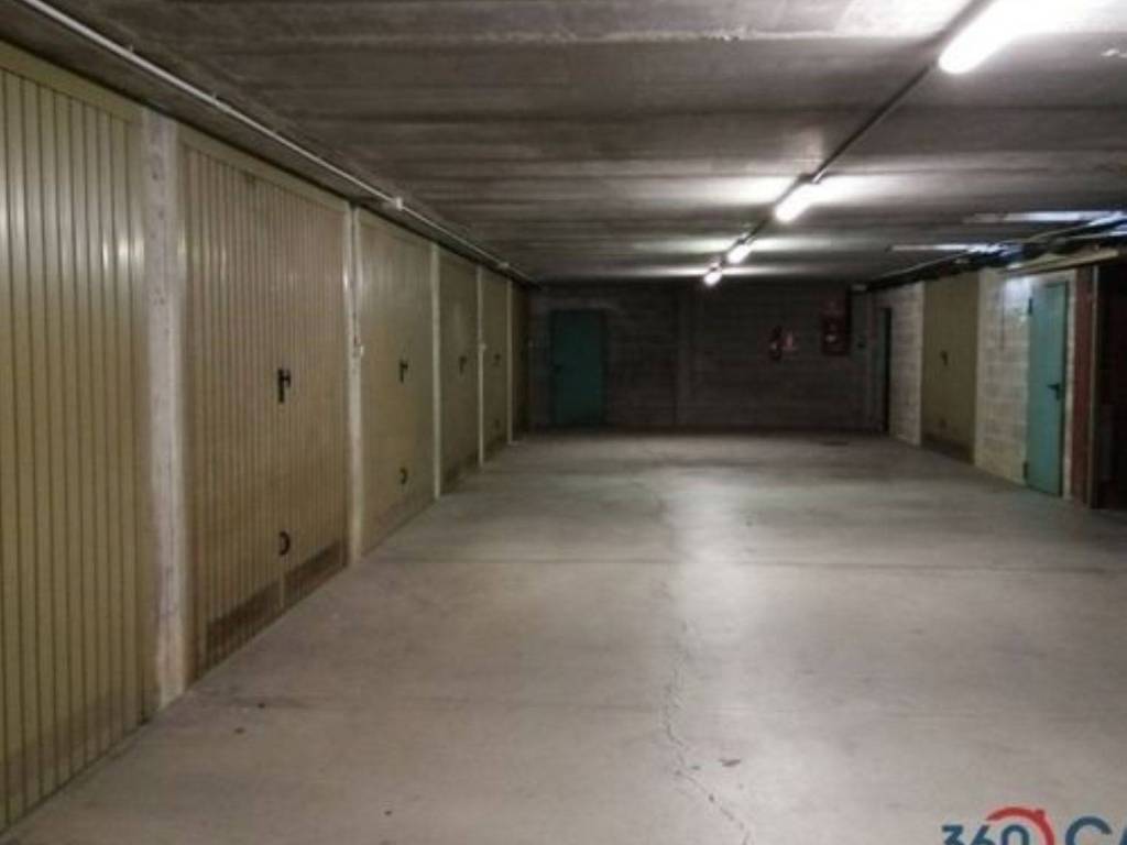Box / garage a Banchette in Via Roma - Foto 3