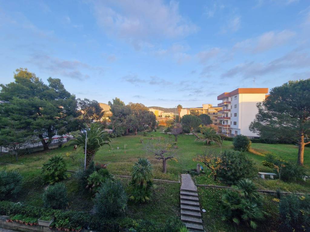 Appartamento a Crotone in Via Nosside, 9 - Foto 5