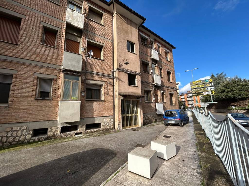 Appartamento a Avellino in Piazza Giustino Fortunato - Foto 2