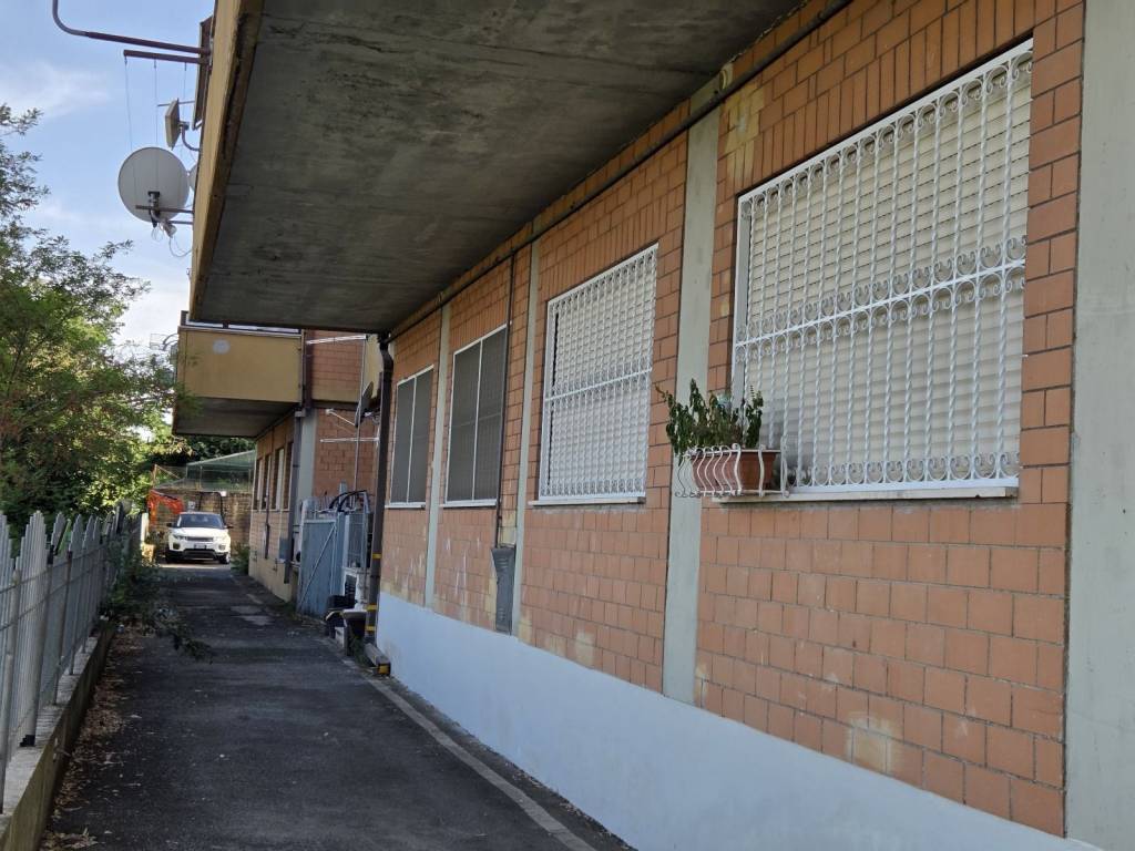 Appartamento a Castelnuovo di porto in Circonvallazione Beethoven - Foto 4