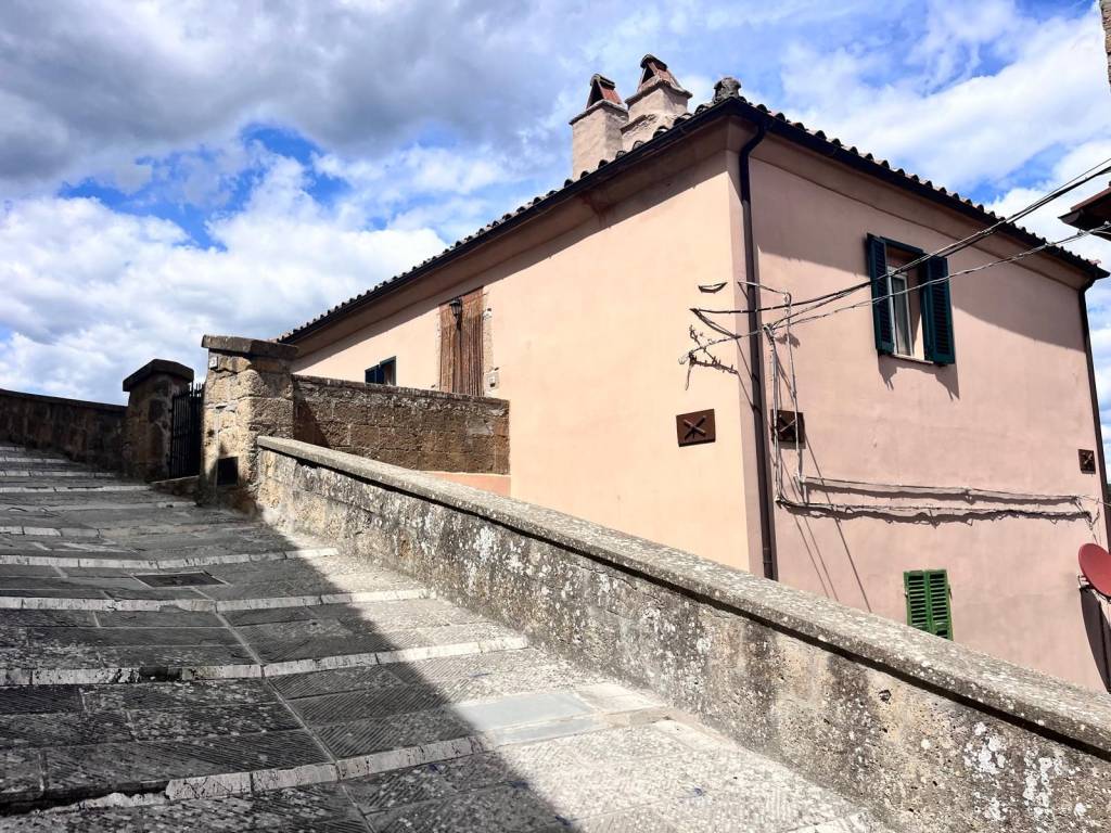Appartamento a Sorano in Via Maestro Sagro - Foto 3