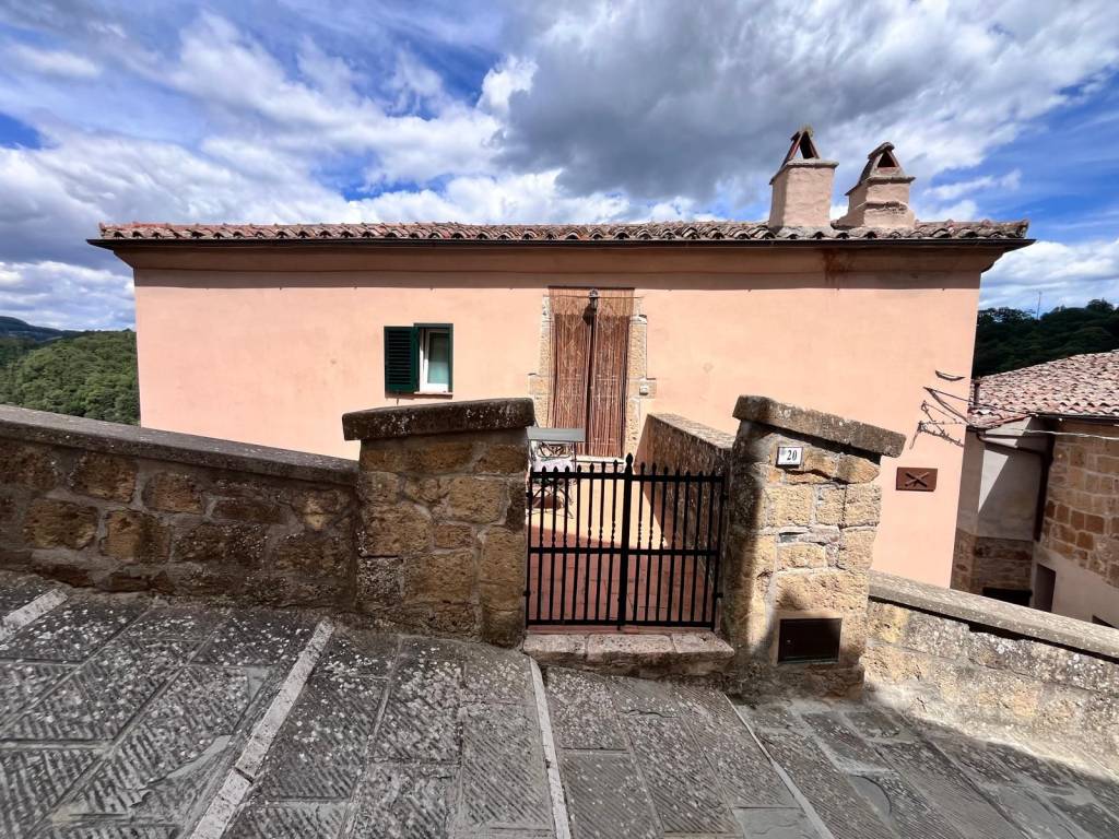 Appartamento a Sorano in Via Maestro Sagro - Foto 4