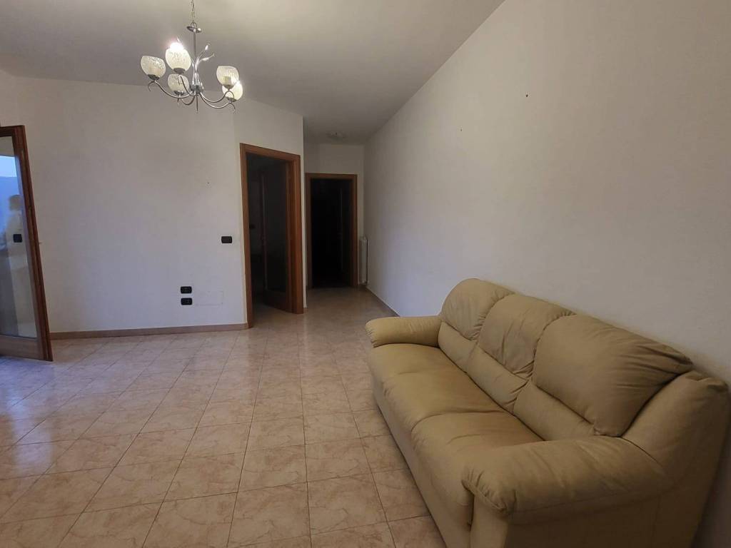 Appartamento a Montalto uffugo in Via Trieste - Foto 2