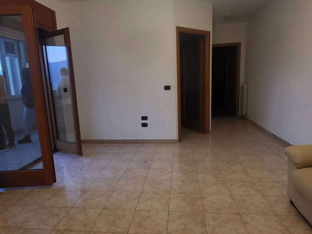 Appartamento a Montalto uffugo in Via Trieste - Foto 5
