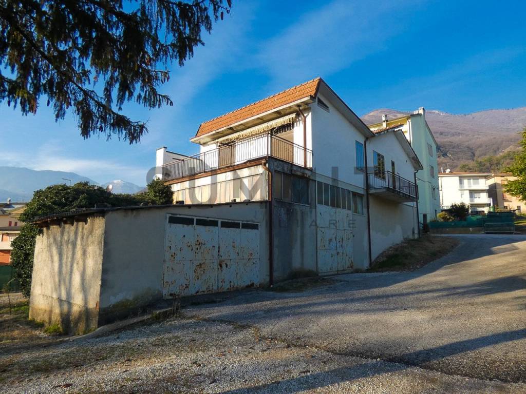 Villa a Santorso in Via Pozzati - Foto 3