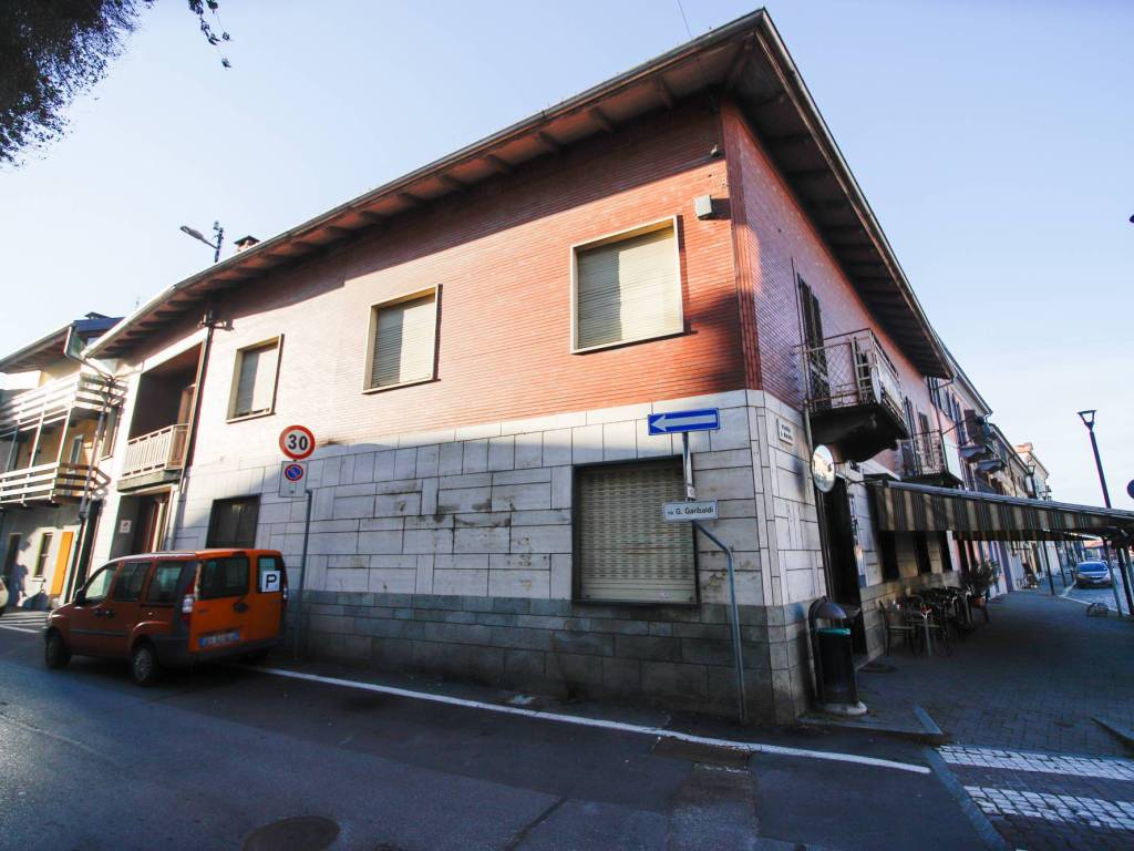 Casa indipendente a Montanaro in Piazza Luigi Massa, 30 - Foto 3