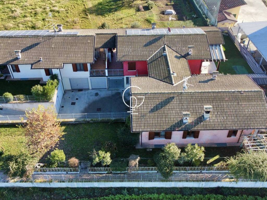 Villa a Lonato del garda in Via Campagna Sotto - Foto 2