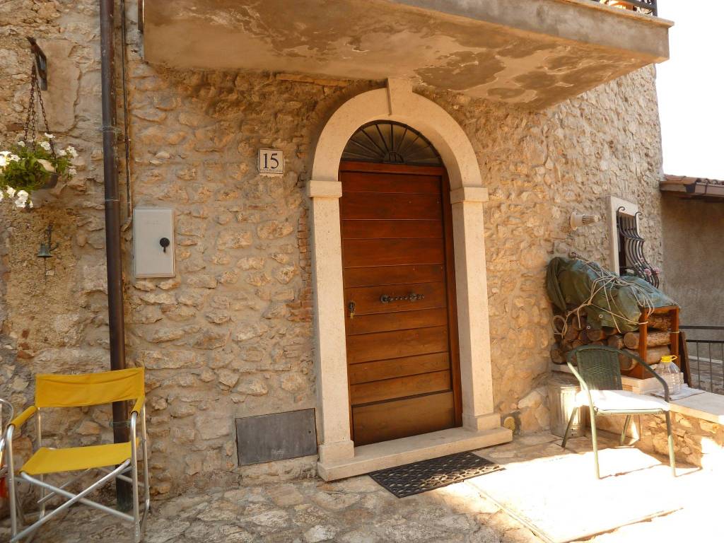 Appartamento a Pereto in Piazza Maccafani, 9 - Foto 5