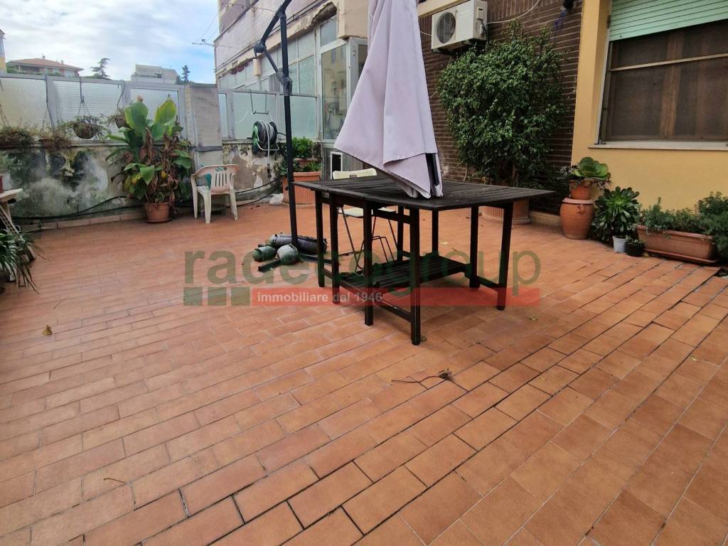 Appartamento a Livorno in Via Ebrei Vittime del Nazismo, 9 - Foto 4