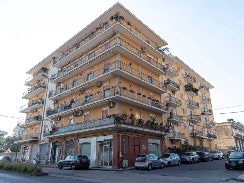 Appartamento a Giarre in Via Siracusa, 17 - Foto 2