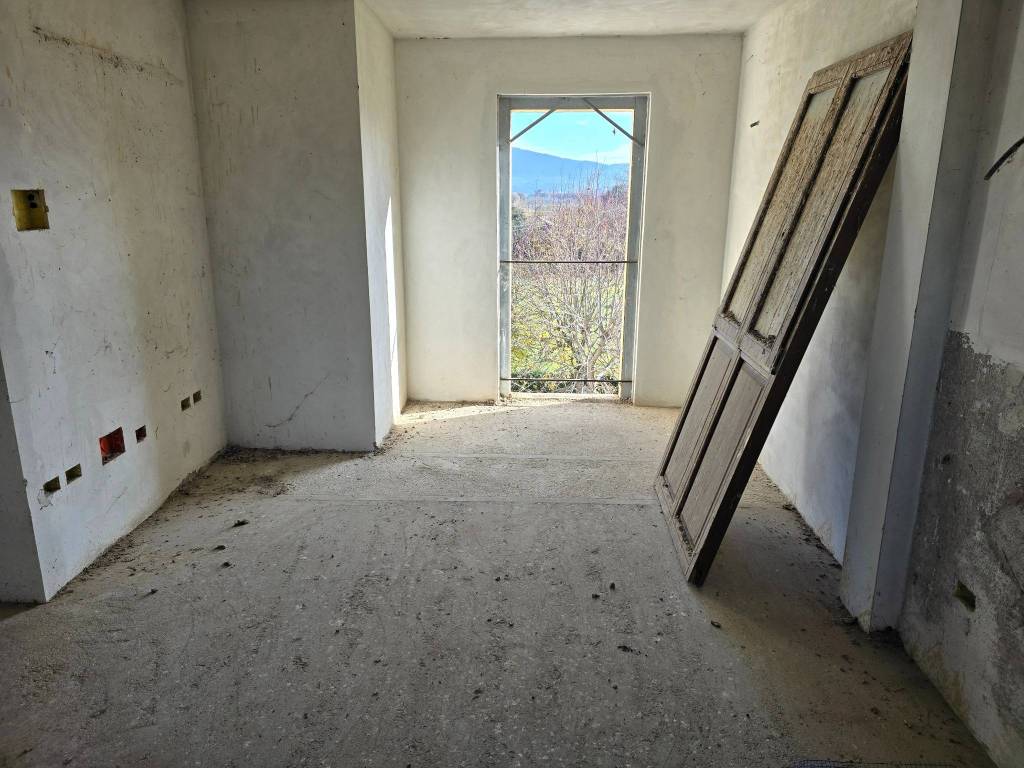 Casa indipendente a Deruta in Via Lucio Velio - Foto 4