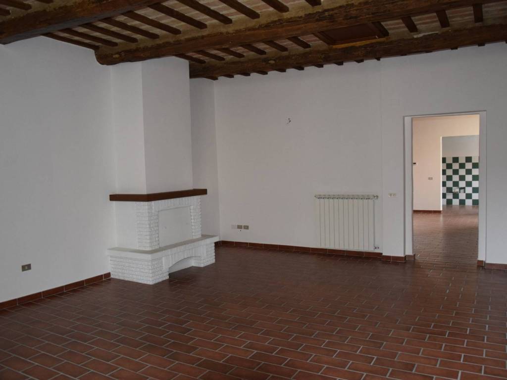 Appartamento a Foligno in Via del Palazzaccio - Foto 2