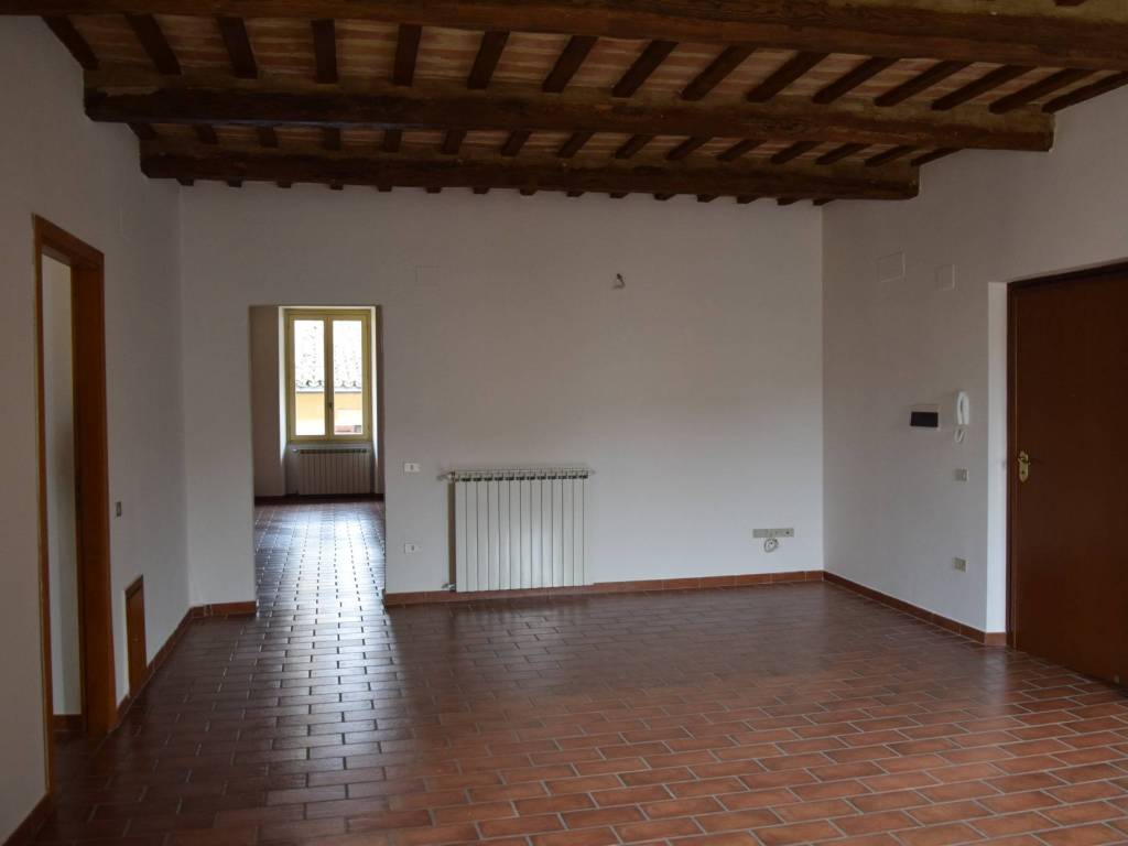 Appartamento a Foligno in Via del Palazzaccio - Foto 4