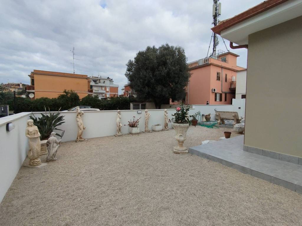 Villa a Ardea in Viale San Lorenzo, 95 - Foto 2